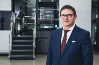 Koenig & Bauer: Vorstandsmitglied Christoph Müller verlässt das Unternehmen zum 31. März 2025