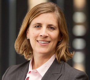 Traci Jensen, Senior Vice President von H.B. Fuller