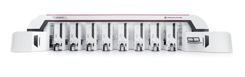 Die neue Dynastar: Als Achtfarben-Version benötigt die Tiefdruckmaschine lediglich eine Grundfläche von rund 22x4 m bei einer Hallenhöhe von 4 m